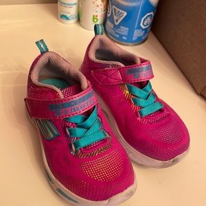 Toddler girls sketchers sneakers size 7 toddler pink